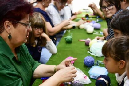 baia mare la crosetat la biblioteca 68d509dc24a67