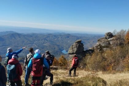 muzeul de mineralogie ziua internationala a geodiversitatii drumetie pe varful ignis 68e10382a4346