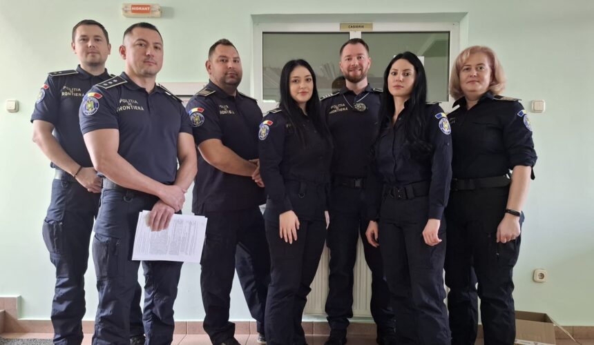 solidaritate 30 de politisti de frontiera din maramures au donat sange pentru larisa o fetita de 13 ani din sighetu marmatiei 68fa2ae2a5bb3
