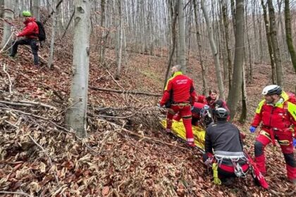 salvamont maramures actiune de salvare derulata in zona greu accesibila a statiunii suior 69181c2a6a6e4