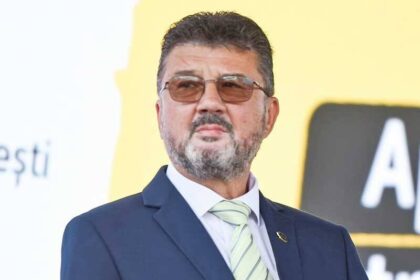 aur maramures cere demisia lui costel pirvanoiu din functia de consilier local 692e27f8ecece