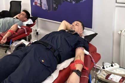 baia mare politistii au donat sange 693ac4797c522