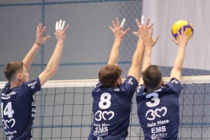 doua puncte din derbyul suferintei 6937e7ff92cb7