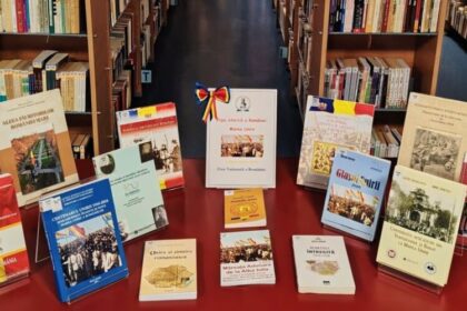 expozitie de carte clipa istorica a romaniei marea unire 692d6ebe10c9e