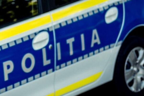 ipj urmariri in trafic dupa ce doua masini nu au oprit la semnalul politistilor 69383675c75d1