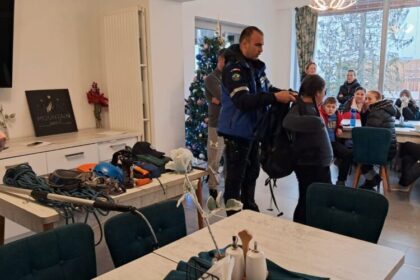 jandarmeria maramures cum ne echipam adecvat sezonului rece pe munte 69412c5858ffe