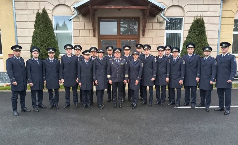 politia de frontiera sighetu marmatiei 19 tineri agenti de politie de frontiera au inceput o noua poveste 694a895127e30