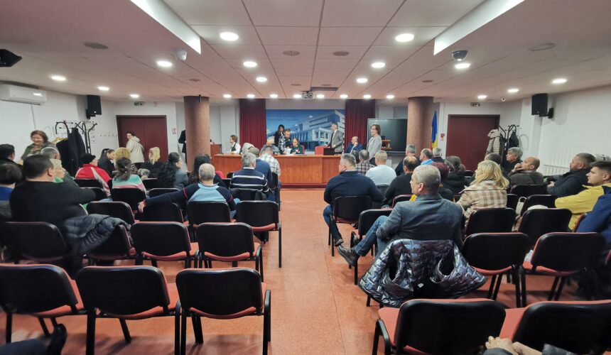 video adunarea generala a sindicatului din administratie maramures presedintele nicolae muresan a fost reales 692cce311b850