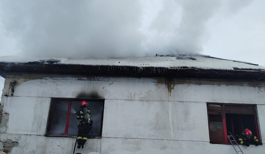 baia mare persoana gasita decedata intr o casa cuprinsa de flacari 6971d2ee44c28