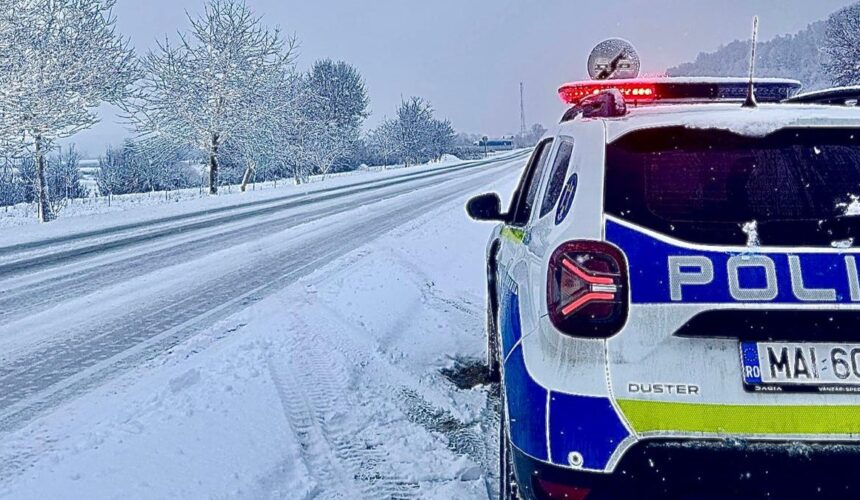 traficul rutier se desfasoara in conditii de iarna cele mai multe accidente sunt din cauza neadaptarii vitezei la conditiile de drum 695fa3b7f404c