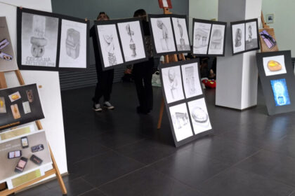 galeria de arta uap eu nu creez pasari ci zboruri proiectul elevilor de la colegiul national mihai eminescu 69982feb718ea