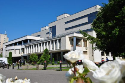 lansare de carte tiberiu utan poetul profunzimilor tacute de ioan dorel todea 69bb8082b5ecb