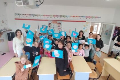 muzeul judetean de istorie muzeul viu a spus povestea vasului de lut copiilor din satul salsig 69bd5a7a8deba