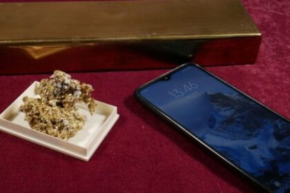 muzeul mineralogie concurs de eseuri mineralele din viata noastra la cea de a vi a editie 69c67e9c7238b