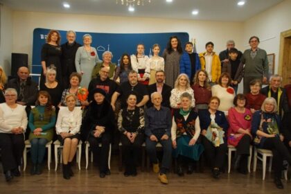 video femeia sarbatorita la baia sprie prin arta si muzica 69b2c62ee9ee2