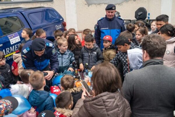 jandarmeria maramures de ziua portilor deschise 69ce8aafa18cd