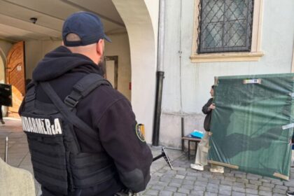 jandarmeria maramures lucrari de arta in valoare de 420 000 de euro transportate in siguranta sub escorta specializata 69f1ec287550a