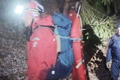 salvamont interventie in muntii maramuresului pentru salvarea unui tanar aflat in stare grava 69d60edd60587