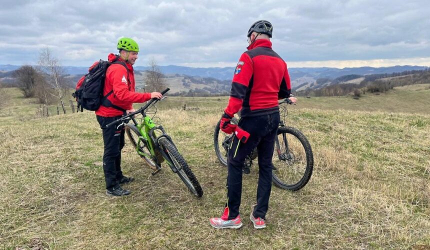 salvamont maramures traseu de biciclete la suciu de sus destinatie pentru a admira muntii tibles 69d386d45e977