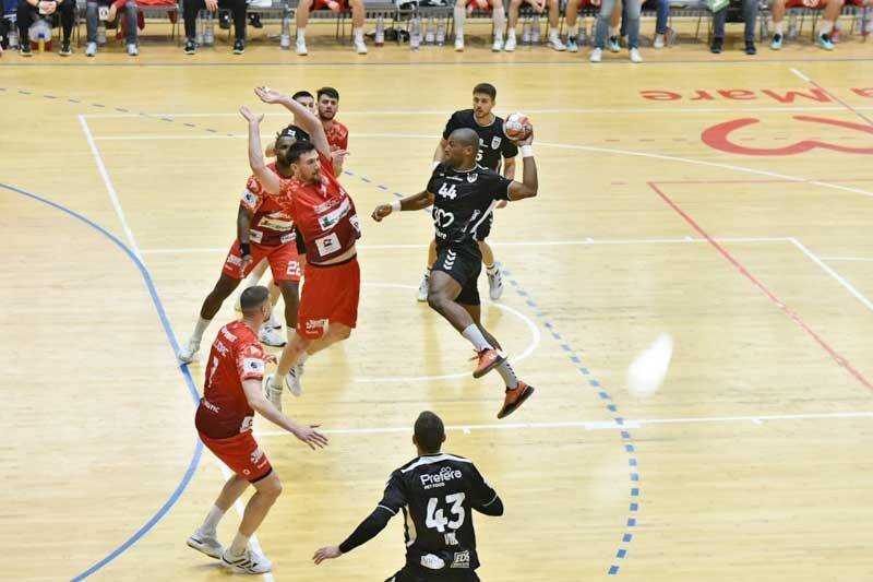 sansa irosita la podium acs hc buzau cs minaur baia mare 36 28 15 13 69ec531f0de68