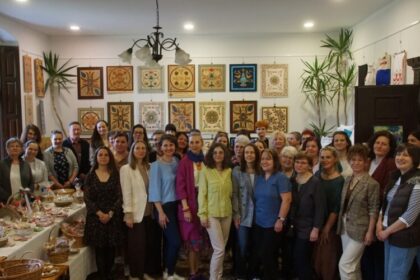 ateliere de mestesuguri expozitia de incheiere stagiune a celor 12 ateliere mestesugaresti la casa maghiara teleki 6a01aed7db4e5