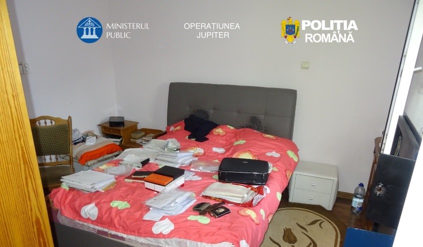 perchezitii in maramures doua persoane au fost retinute intr un dosar de inselaciune si fals in inscrisuri sub semnatura privata 6a2bd6a15c09d