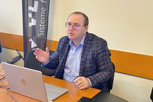seminar cu economistul adrian benta despre noutatile fiscale 6a2b24bc38adb