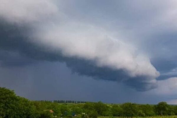 cod portocaliu avertizare meteorologica azi 27 iulie pentru zona de vest al judetului 6a676966ee3bc