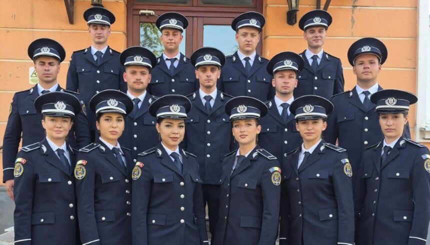debutanti in meserie 15 proaspat absolventi ai scolilor de agenti de politie si au inceput cariera la ipj maramures 6a44bdcc44ac4