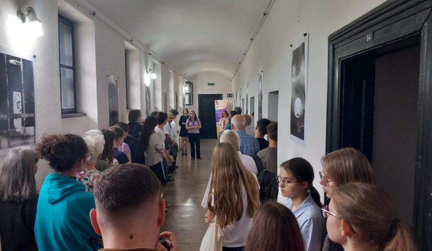 memorie si opresiune o interpretare artistica a marturiilor documentare pastrate de memorial proiectul de diploma a lui orosz anna 6a54ca5d8c740