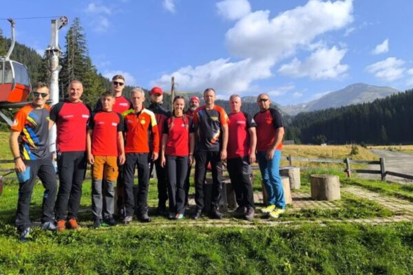 echipa salvamont maramures in fata unei noi provocari la scoala nationala salvamont 6a956d4cdd9ff