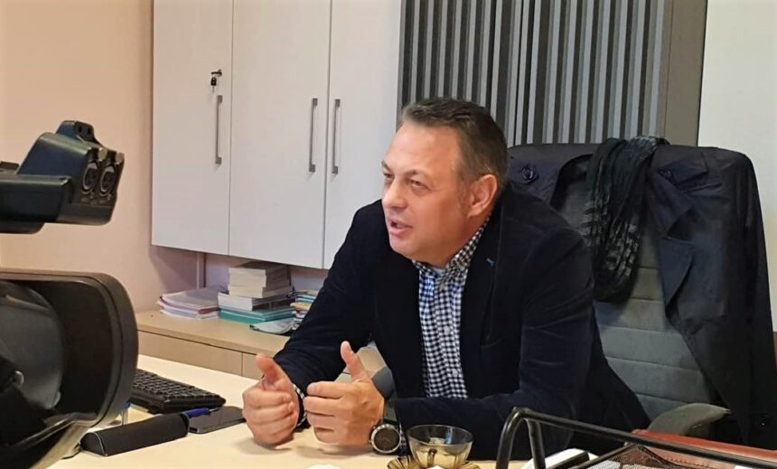 interviu vasile mirza un scriitor in fruntea comunei rozavlea 6a8d30e73aba8