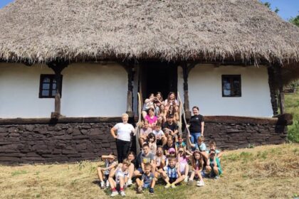 muzeul satului baia mare o zi in satul de odinioara maramureseni de acasa si maramureseni plecati in lume laolalta 6a90032e38438