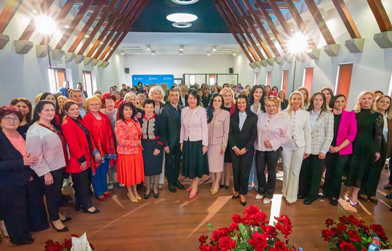 a fost aleasa conducerea organizatiei de femei social democrate maramures 6ab399a023a61
