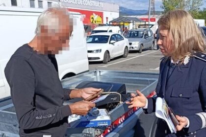ipj maramures atentie la bunurile lasate la vedere in autovehicule 6abceadd933e1
