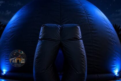 planetariul mobil al muzeului de stiinte astronomice in parcul central la sarbatoarea castanelor 6aa2744cca3f2