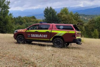 salvamont femeie cu probleme medicale recuperata din zona ulmoasa 6aa79c323dad6
