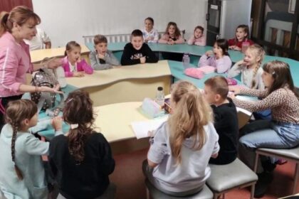 biblioteca judeteana curs de teatru si dezvoltare personala terapie prin teatru pentru copii de 6 12 ani 6ace007b0cf77