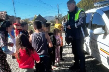 ipj actiune informativ preventiva a politistilor in mijlocul comunitatii din sarasau 6ac49ceca9540