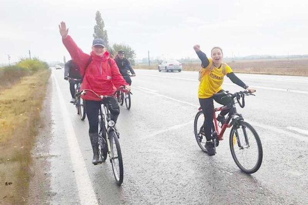 stafeta veteranilor a ajuns la baia mare voluntarii pleaca azi spre satu mare 6adf8b4299ebe