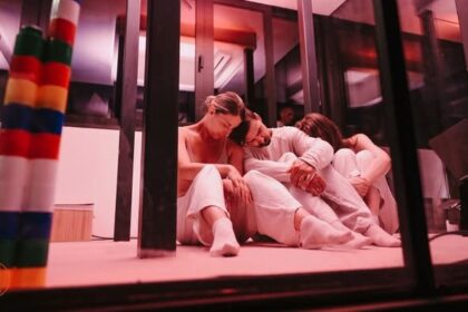 teatrul municipal baia mare spectacolul inbox vineri pe malul sasarului 6abf84d316961